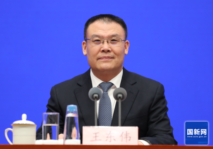 31個省份財政收入全部實現(xiàn)正增長，去年全國一般公共預(yù)算收入突破21萬億元