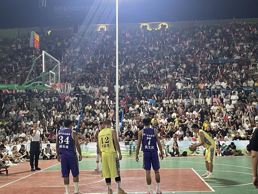 全國“村BA”西南大區賽總決賽現場。受訪者供圖