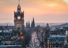 連續(xù)兩個(gè)季度經(jīng)濟(jì)萎縮！英國(guó)經(jīng)濟(jì)陷入技術(shù)性衰退